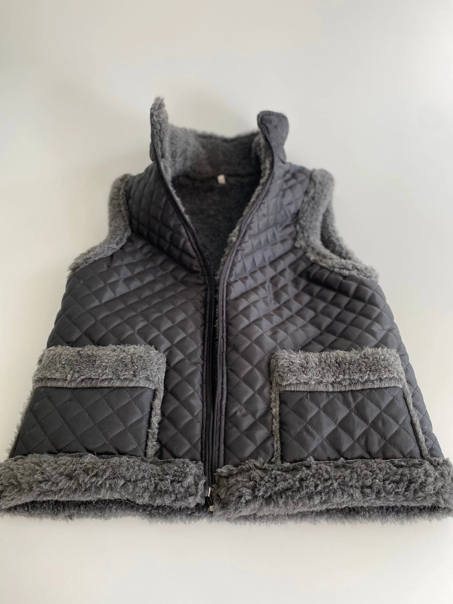 Vest woolen waterproof