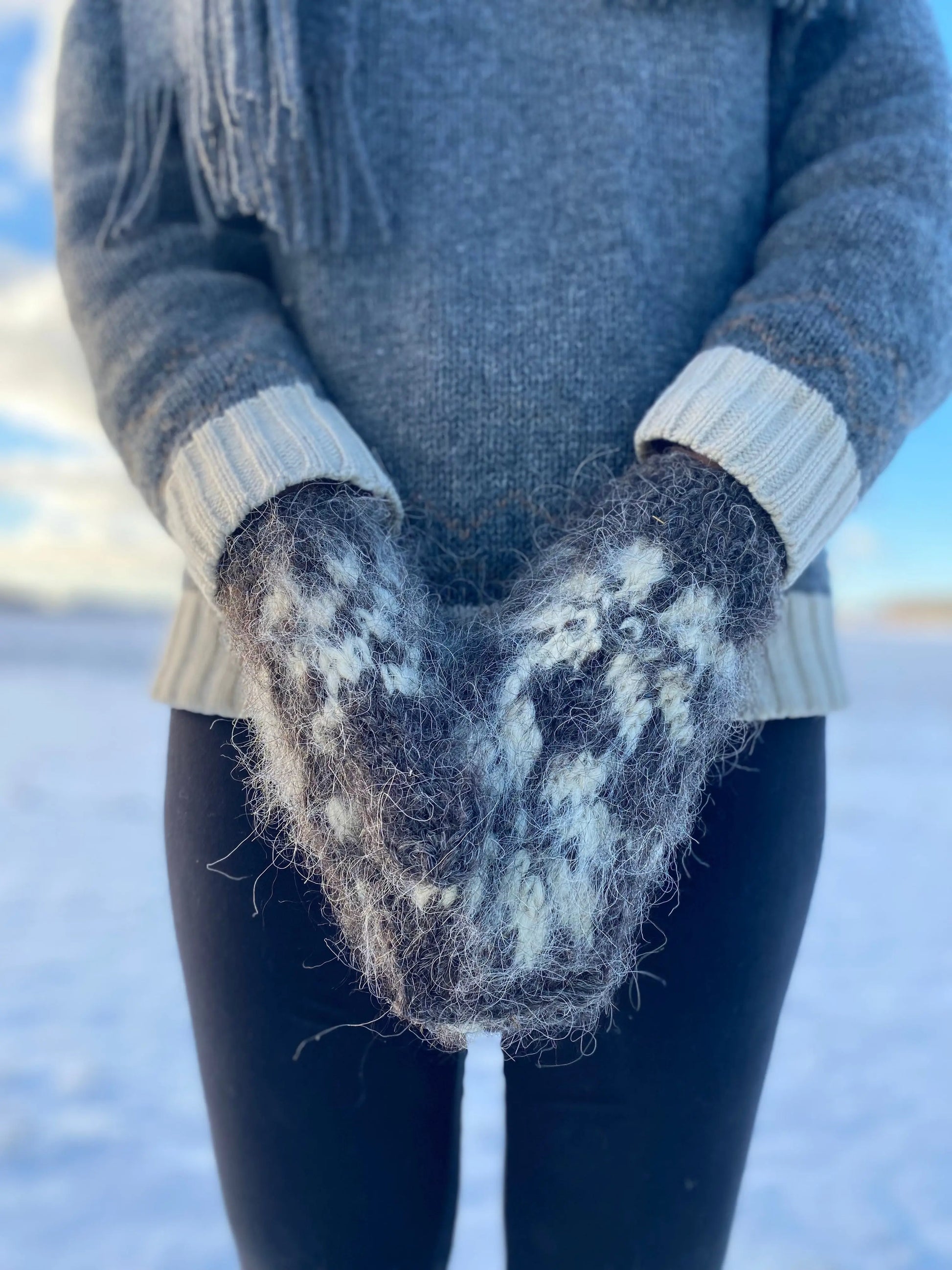 Woolen mittens SallySheep