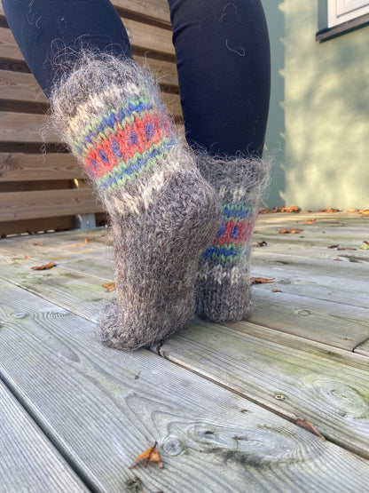 Handmade Warm Wool Socks for Women – Sally-Sheep
