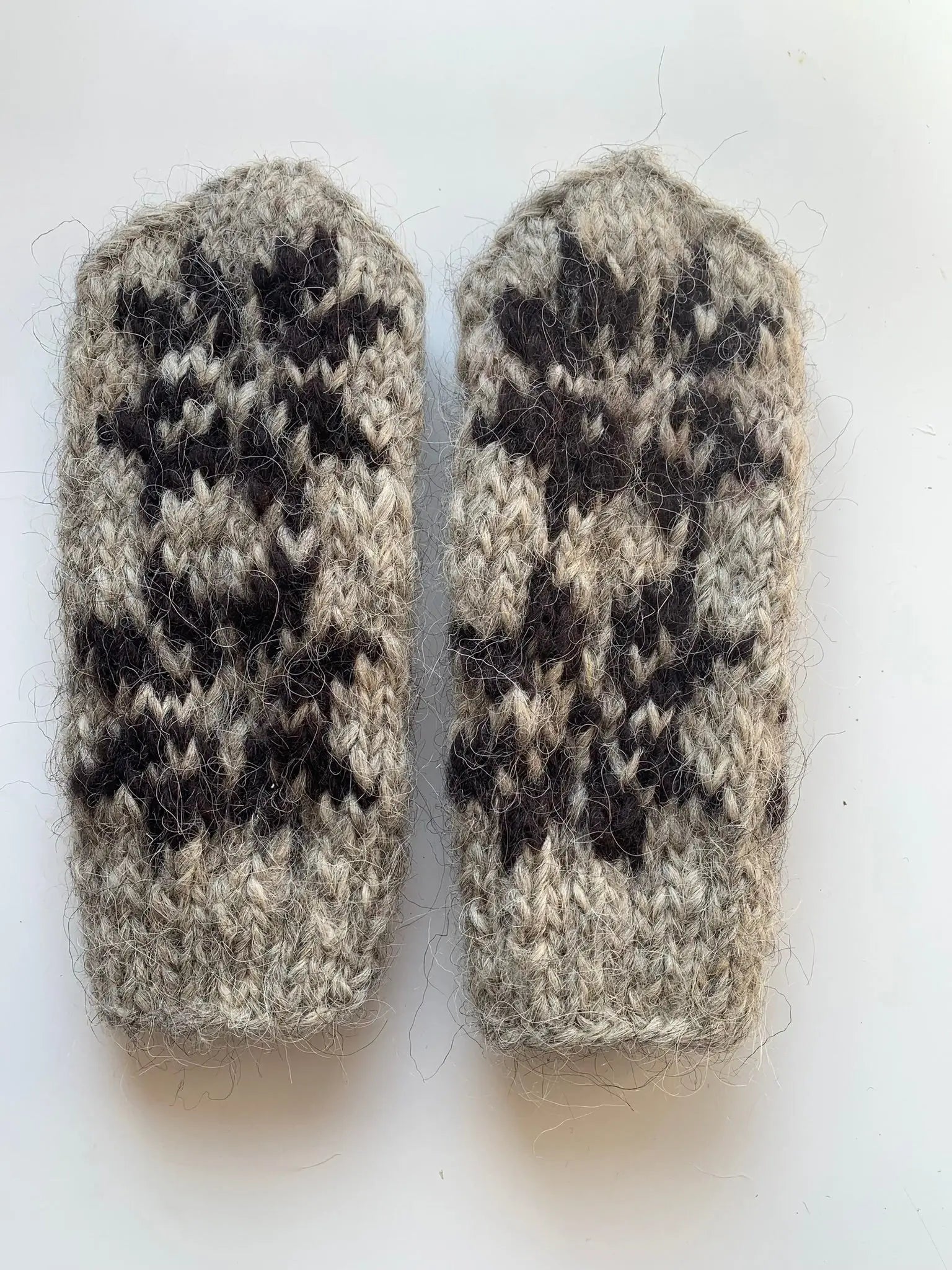 Woolen mittens SallySheep