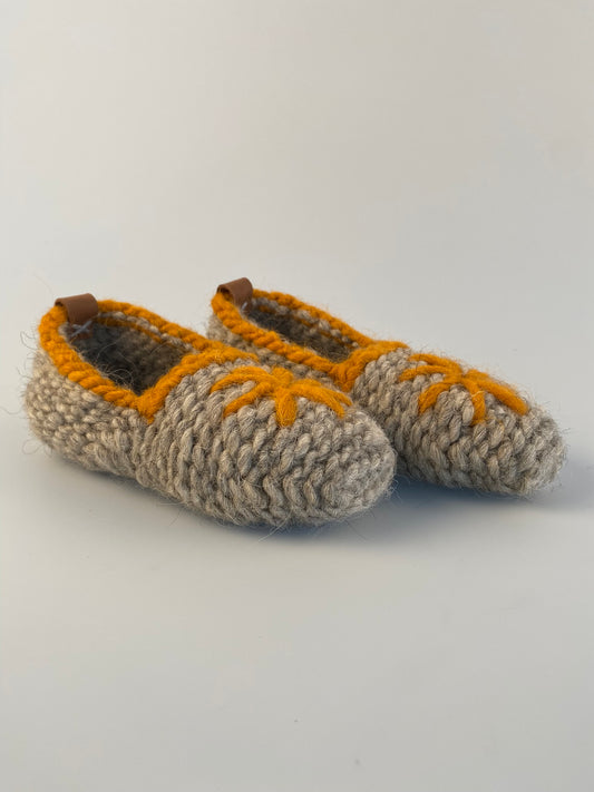 Slippers woolen standard
