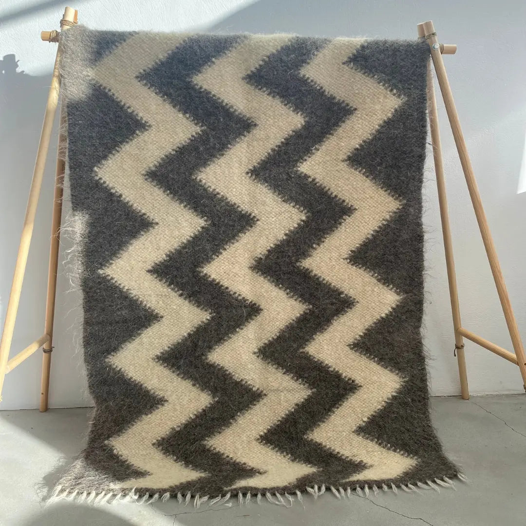 Woolen carpet SallySheep